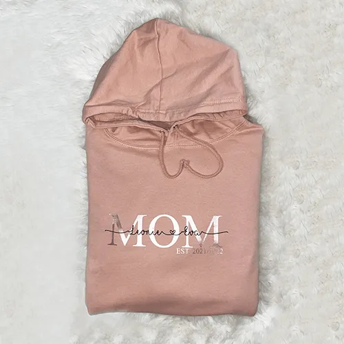 Rosa Hoodie mit persönlichem Mom-Schriftzug
